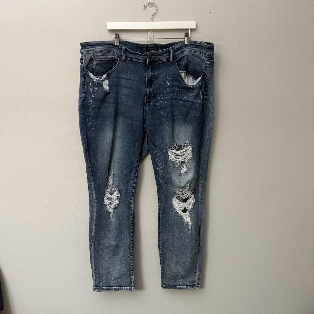 Judy Blue 24W Women's Boyfriend Jeans Distressed Stretch Denim Plus Size